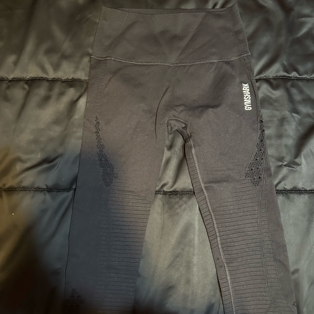 Brand new gym shark leggings